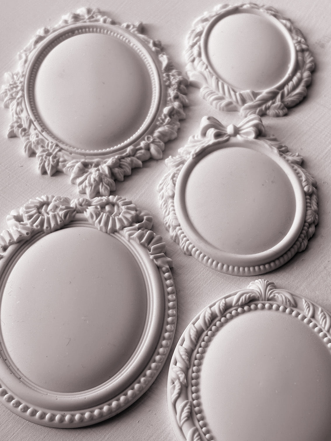 Iron Orchid Designs - Vintage Brooches Mould