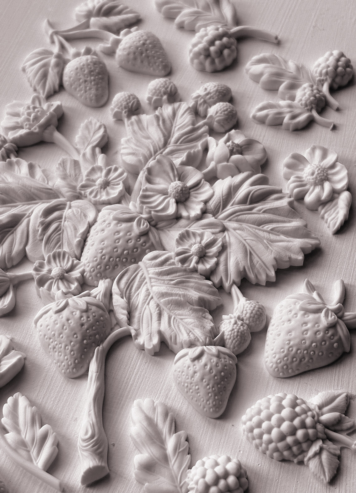 Iron Orchid Designs - Wild Berries Mould