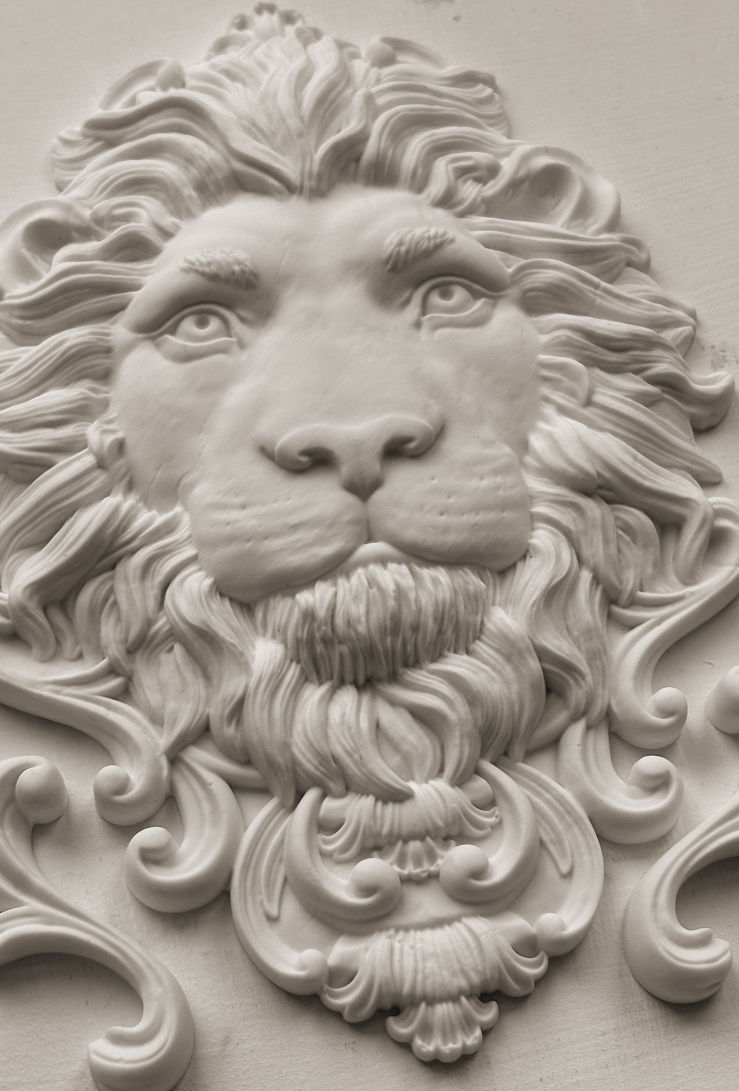 Iron Orchid Designs Leonidas Mould