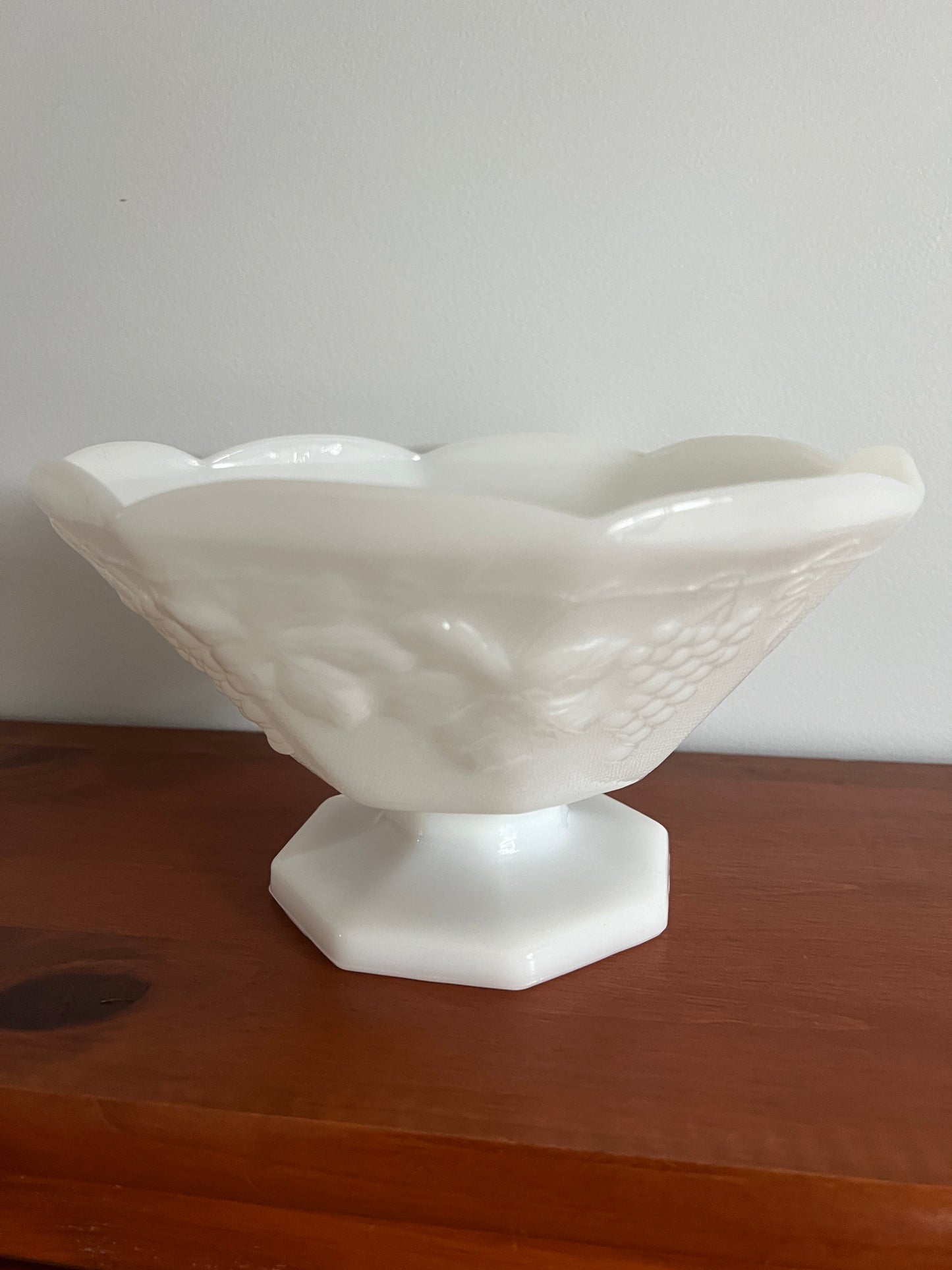 Anchor Hocking Grapevine Milk Glass Bowl