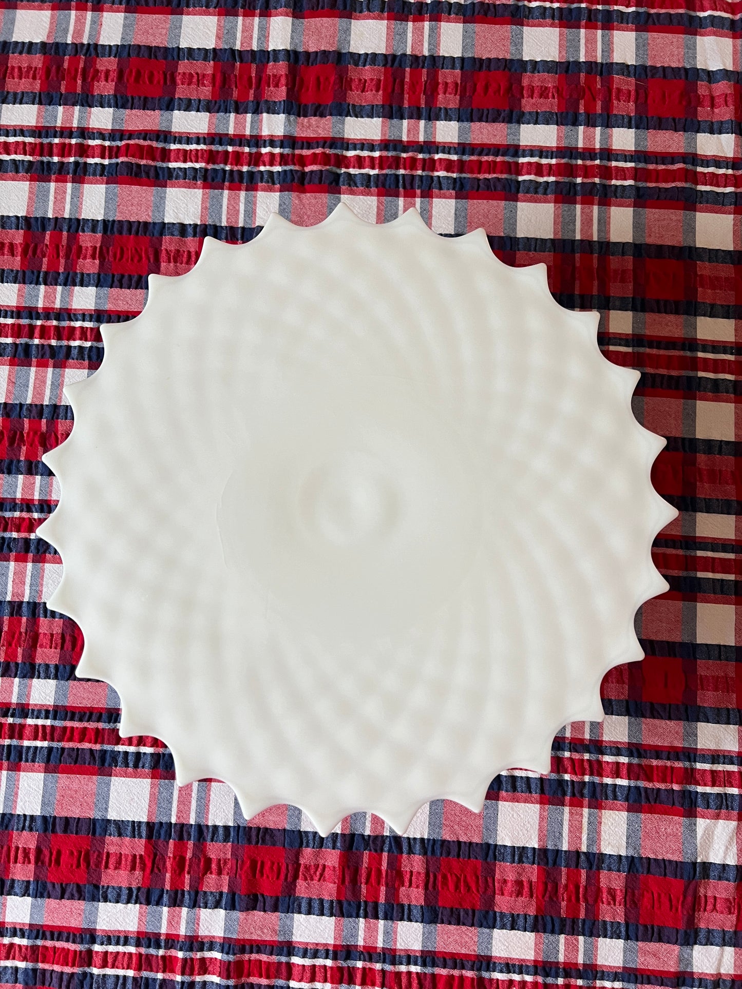 Westmoreland Extra Wide Cake Stand