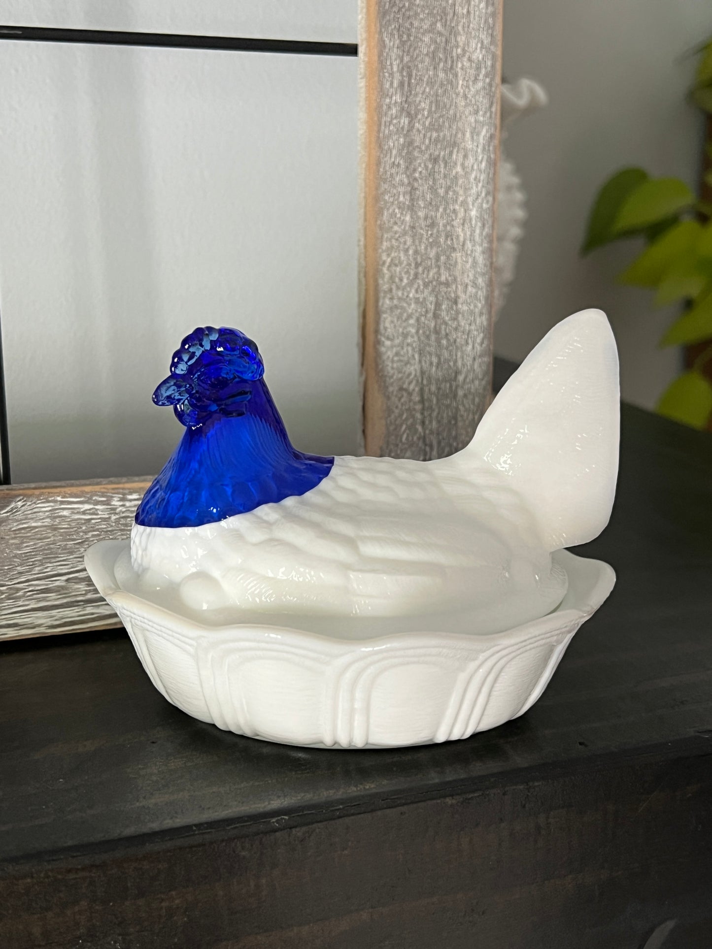 Rare Vintage Fenton Blue Hen on Nest - Elizabeth Collection