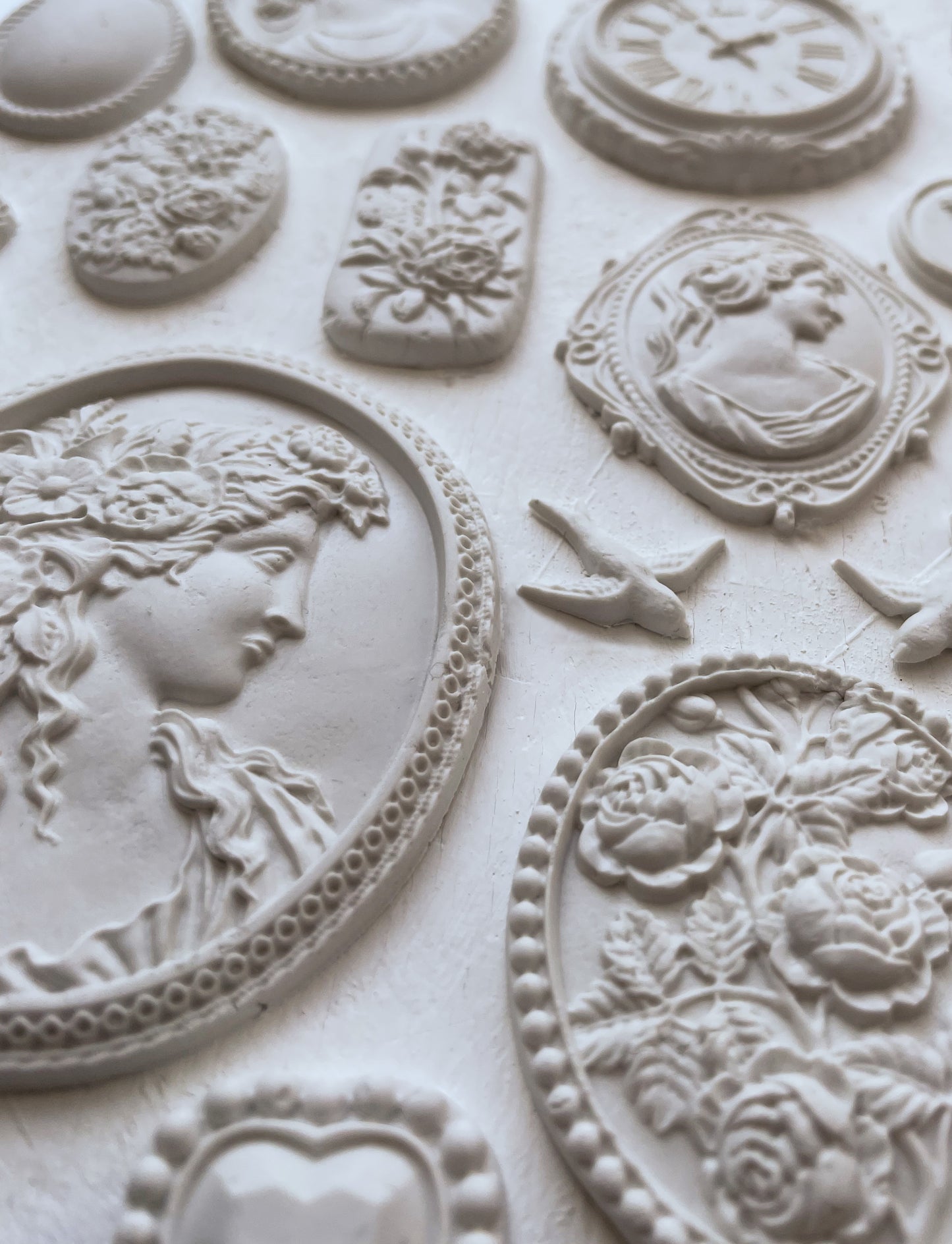 Iron Orchid Designs - Cameos Mould