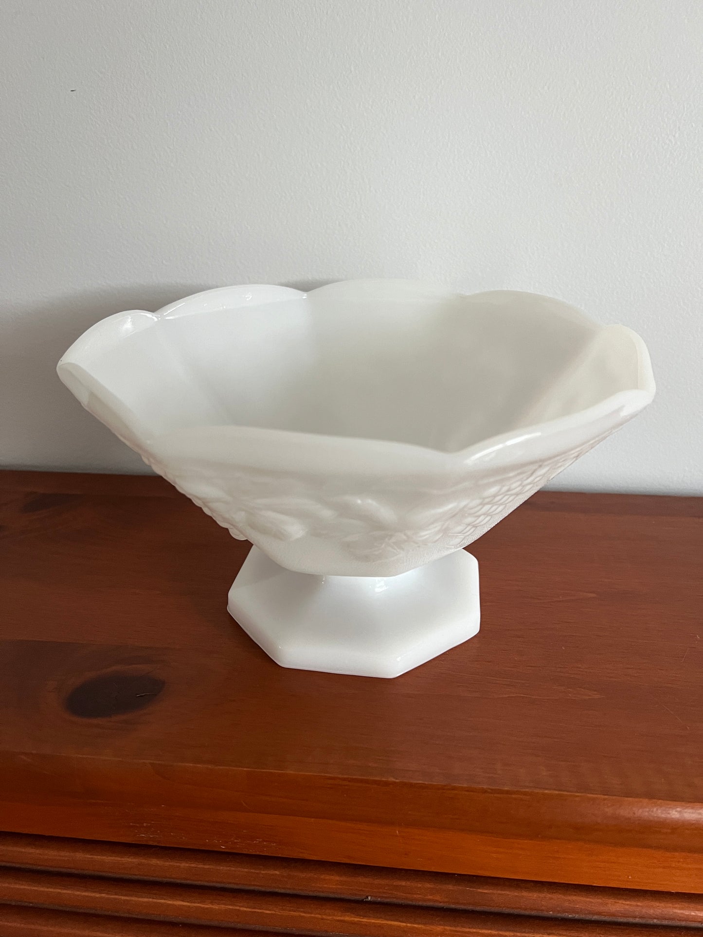 Anchor Hocking Grapevine Milk Glass Bowl