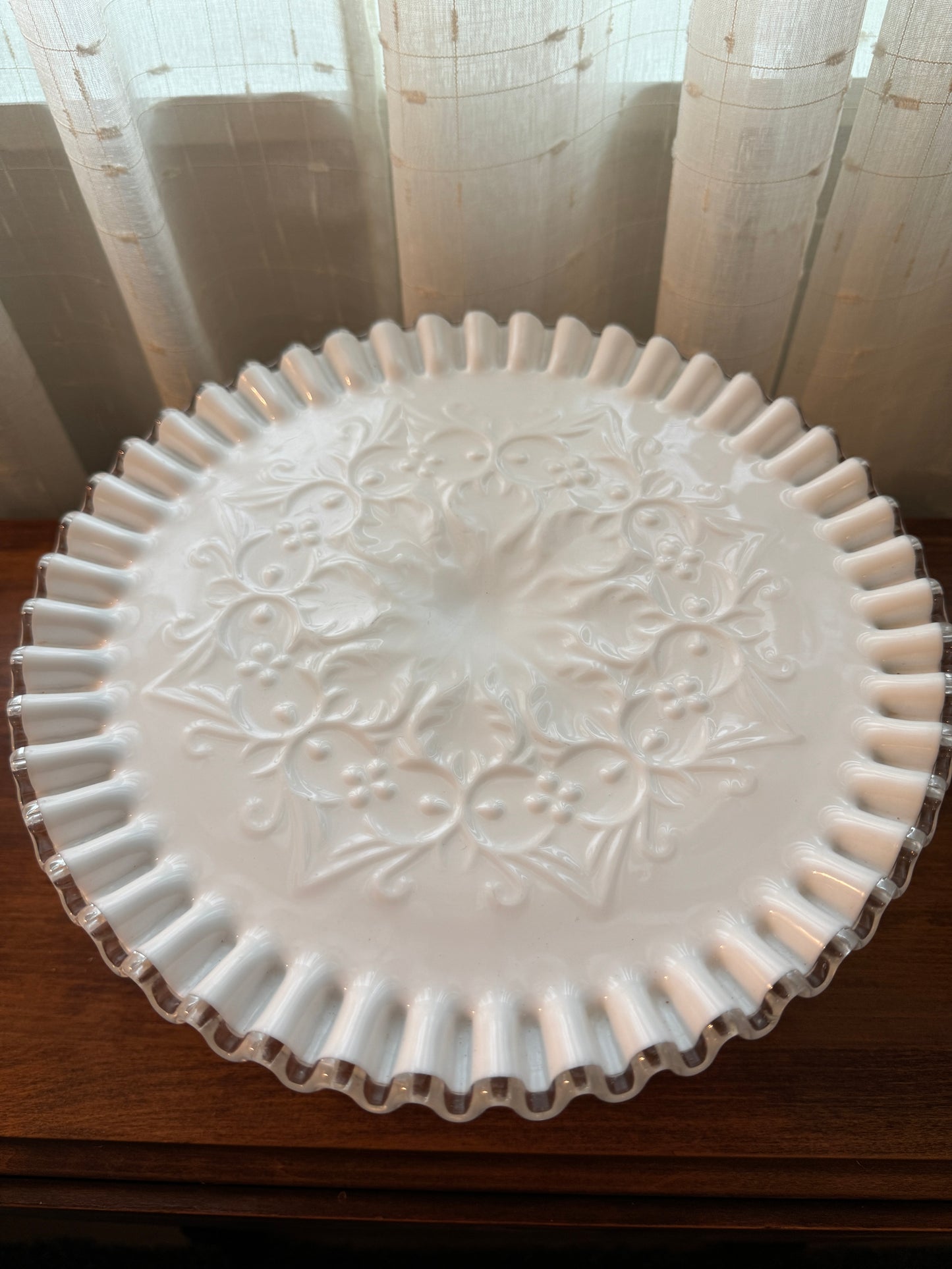 Vintage Fenton Spanish Lace Silvercrest Cake Plate