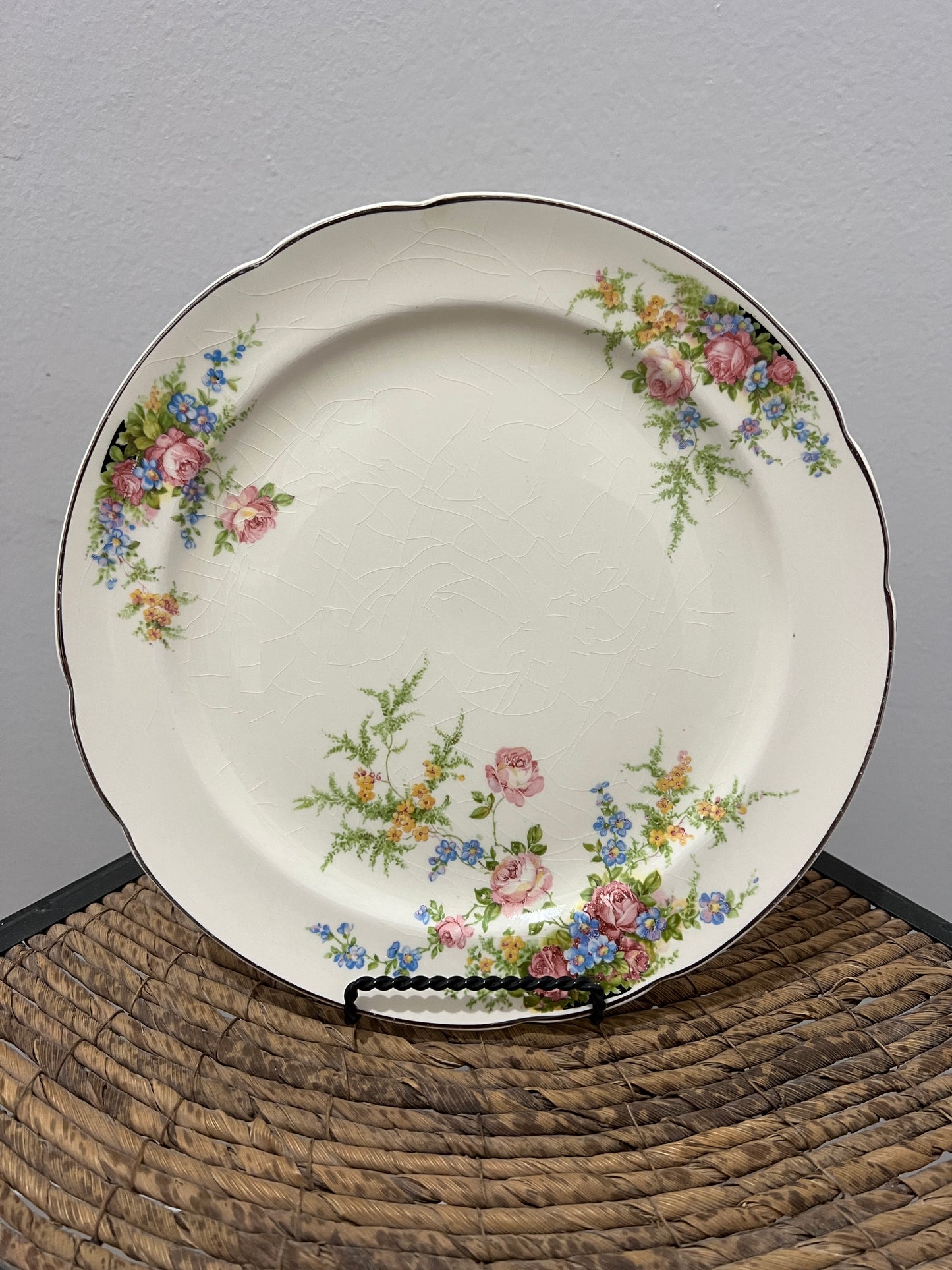 Mannattan Dinner Plate